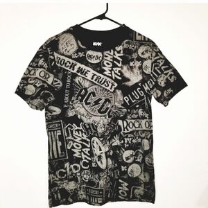 AC/DC Black & Gray All Over Graphic Print Band T-shirt. Size M
